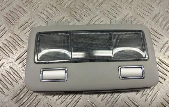 Jaguar XF Rear seat light 8X23MBBSA R7WMT