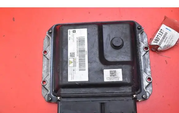 Opel Astra J Engine control unit/module ECU 55579443