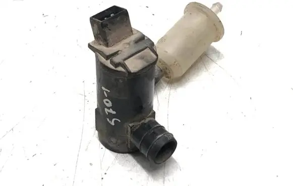 Volvo S70 V70 V70 XC Windscreen/windshield washer pump 5148700000