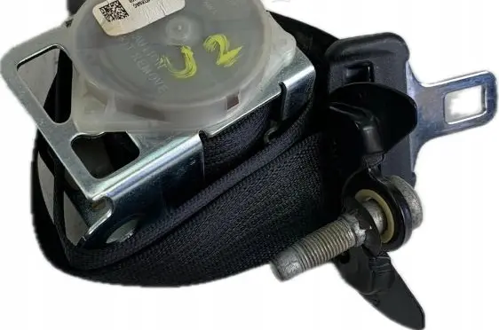 Dodge Challenger Rear seatbelt 5UZ23DX9AC