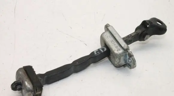 Honda CR-V Rear door check strap stopper