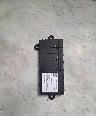 Mercedes-Benz GL X166 Air suspension control unit module (rear) A1669003507