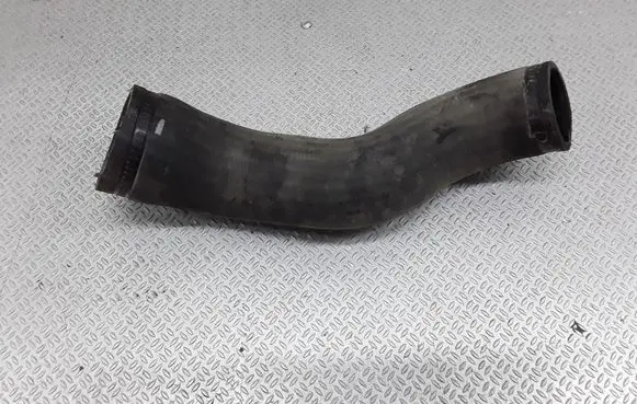 Volvo V70 Intercooler hose/pipe