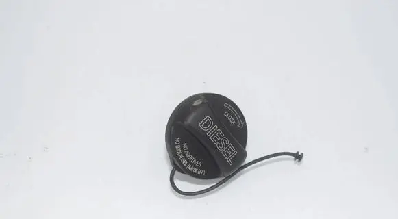 BMW 2 F46 Fuel tank filler cap 7482901 16117482901 7222392