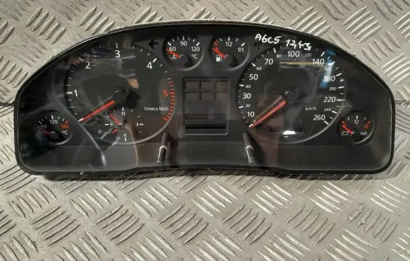 Audi A6 S6 C5 4B Speedometer (instrument cluster) 4B0919860E
