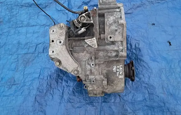Seat Leon (5F) Manual 6 speed gearbox PGT