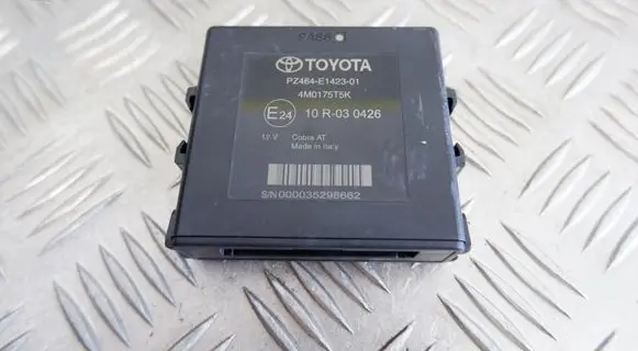 Toyota Verso Parking PDC control unit/module PZ464E1423