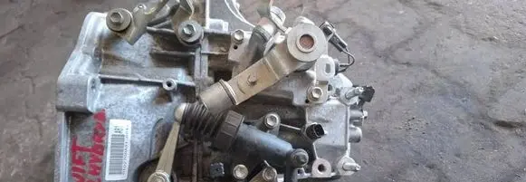 Suzuki Swift IV Manual 5 speed gearbox 0102700A81 A81