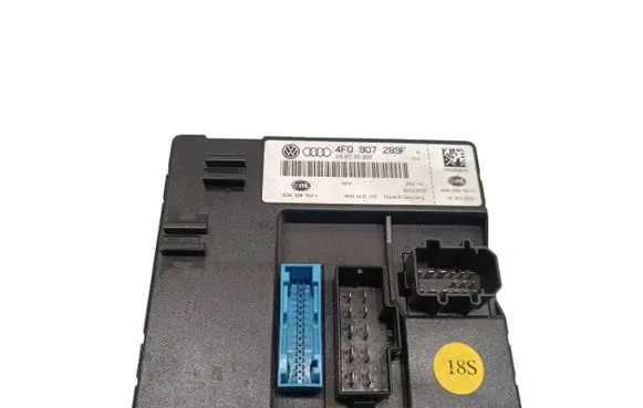 Audi A6 S6 C6 4F Comfort/convenience module 4F0907289F 5DK00876211 4F0910289F