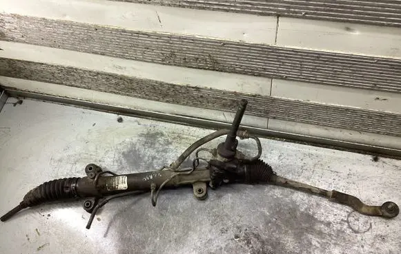 Toyota Avensis Verso Steering rack 44020 44060