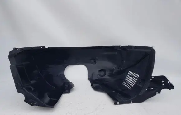 Audi A3 8Y Front arch 8Y0821172K