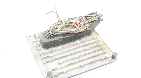 Ford Fiesta Engine control unit/module 6S6112A650FD