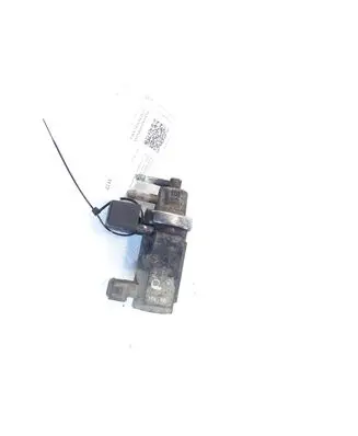 Audi A8 S8 D2 4D Turbo solenoid valve 057906627A