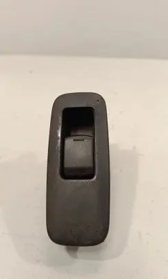 Nissan Qashqai+2 Electric window control switch 25411JD000