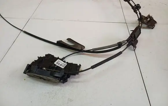 Ford Grand C-MAX Rear door lock AM5AU26412CG