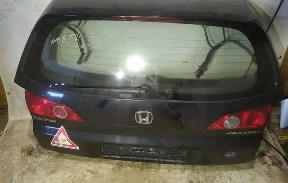 Honda Accord Tailgate/trunk/boot lid juodas