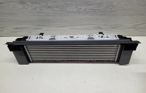 BMW 3 F30 F35 F31 Intercooler radiator 7600530