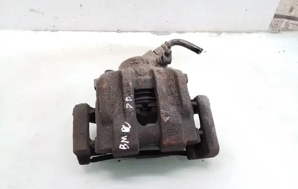 BMW 1 E81 E87 Front brake caliper