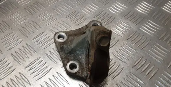 Renault Latitude (L70) Driveshaft support bearing bracket 8200833647