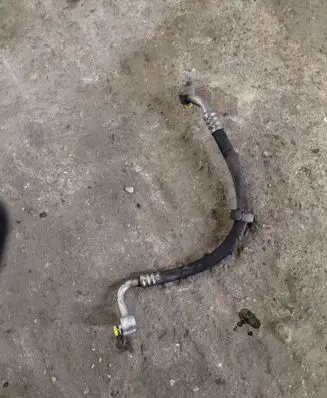 Porsche Cayenne (9PA) Air conditioning (A/C) pipe/hose 7L5820721K