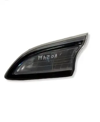 Mazda 3 II Tailgate rear/tail lights P8241