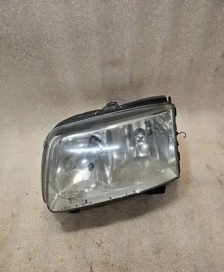 Volkswagen Polo Headlight/headlamp 96383100