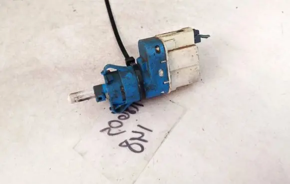 Volvo S80 Brake pedal sensor switch 3m5t9c872ab 3m5t-9c872-ab