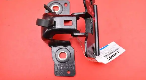 Peugeot 508 RXH Tailgate/trunk/boot hinge 9687860480