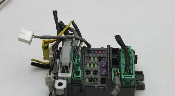 Honda Accord Fuse module