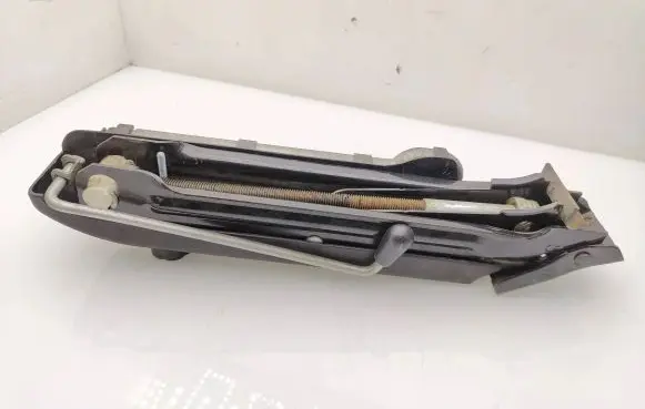 Volkswagen Transporter - Caravelle T5 Tool set 7H0012113 7H8011031