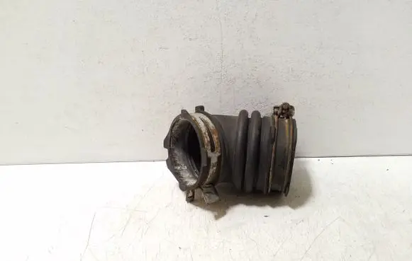 Toyota Prius (XW30) Air intake duct part 1788037100 1788237040