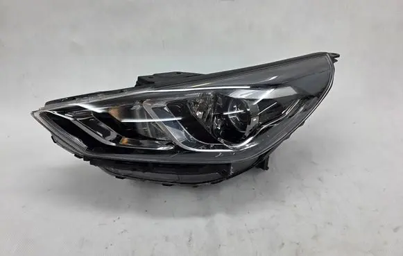 Hyundai i30 Headlight/headlamp 92101G4510