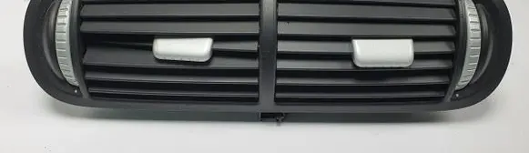 Porsche Cayenne (9PA) Dash center air vent grill 7L5819727B