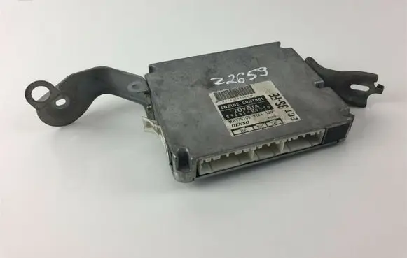 Toyota Avensis T220 Other control units/modules 8966105270 Z2659