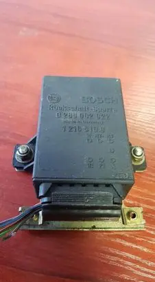 BMW 5 E34 Engine control unit/module 0260002022