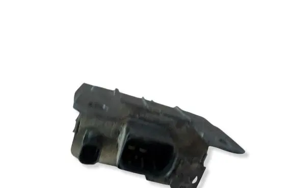 Mercedes-Benz E W211 Glow plug pre-heat relay 51299030 A6461536579 6461536579
