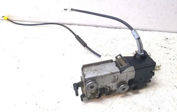 Peugeot Expert Front door lock 9681334980