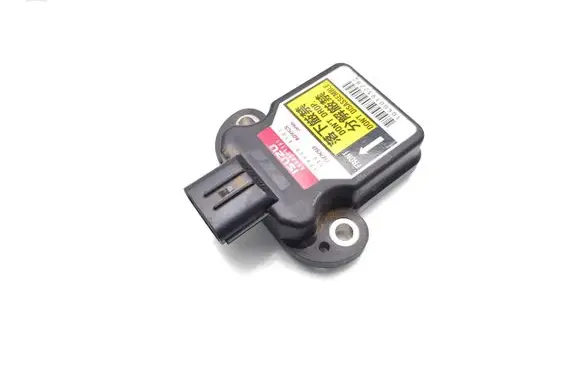 Isuzu D-Max Yaw turn rate sensor 8980521161 1745006101
