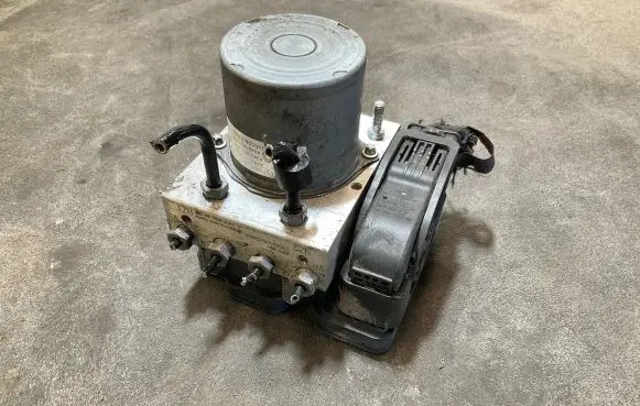 Mercedes-Benz A W177 ABS Pump A2439008100 A2439026100 A2439010600