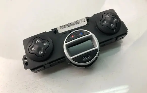 Interior fan control switch