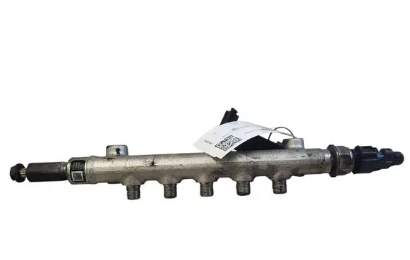 Opel Astra J Fuel main line pipe 55571602