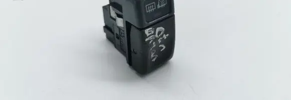 Volvo S70 V70 V70 XC Mirror heating switch 9162952 97W22K 4970