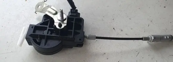 Fuel tank cap lock motor