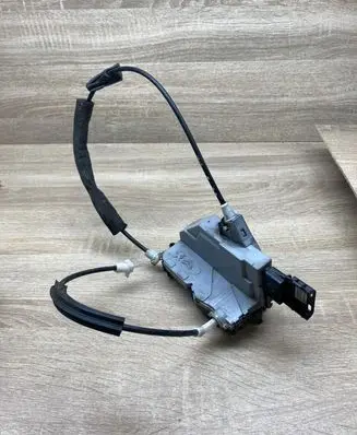 Citroen C5 Rear door lock 574394