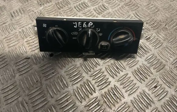 Jeep Grand Cherokee Climate control unit