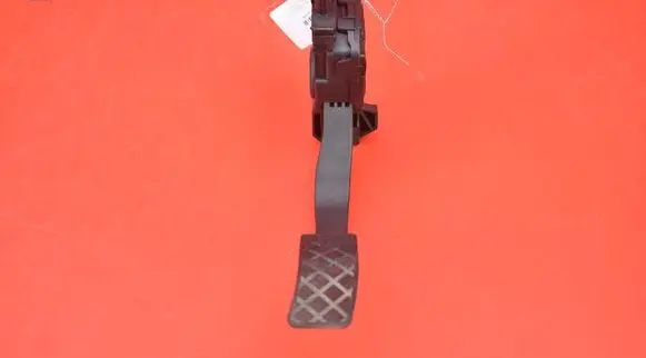 Audi A4 S4 B8 8K Accelerator throttle pedal 8K1723523
