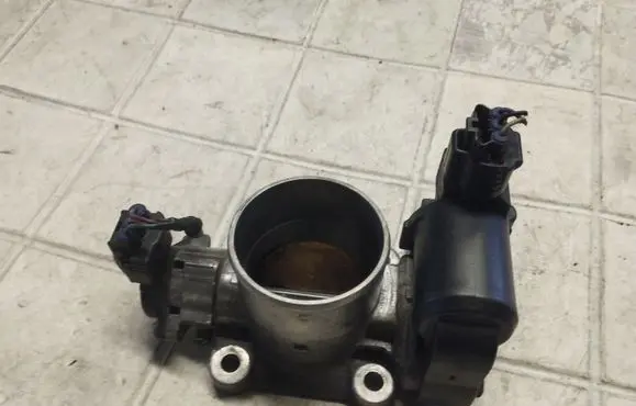 Toyota RAV 4 (XA30) Throttle valve 26010 1923002010