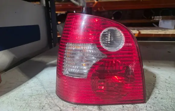 Rear/tail lights