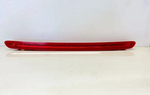 Volkswagen PASSAT B8 Third/center stoplight 3G9945087