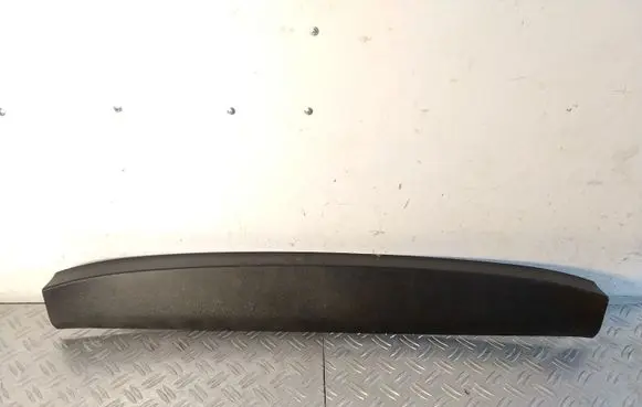 Mercedes-Benz GL X164 Other trunk/boot trim element A1647401370